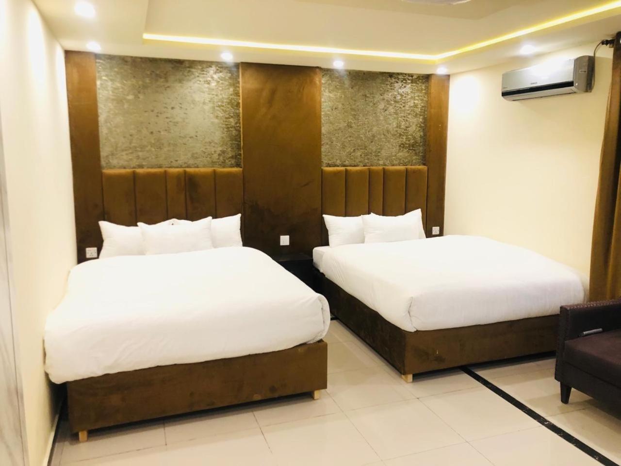 Blue Moon Continental Hotell Islamabad Eksteriør bilde